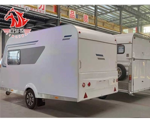 野外作業服務車